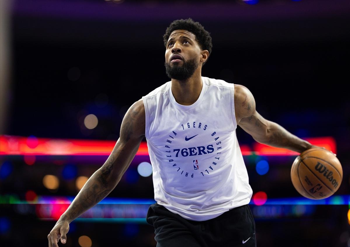 爱游戏APP-快船球员公开质疑裁判判罚尺度，引争议，进入管理类型.-爱游戏APP